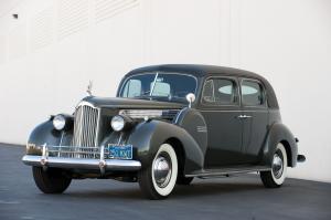 1940 Packard 180 Custom Super Eight Formal Sedan